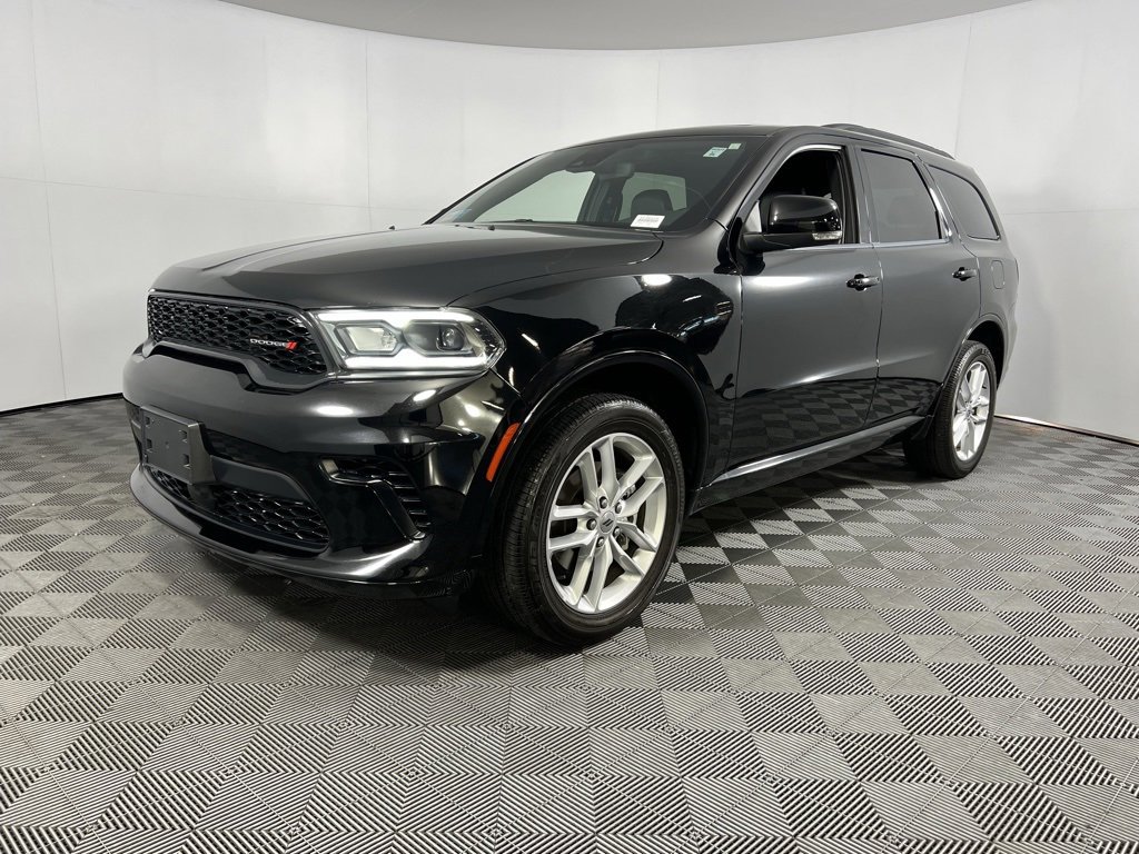 Used 2024 Dodge Durango GT image 3