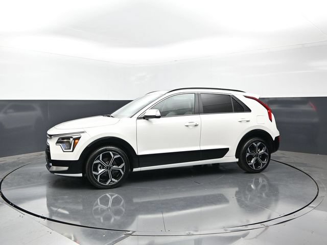 Used 2024 Kia Niro EX Touring FWD image 3