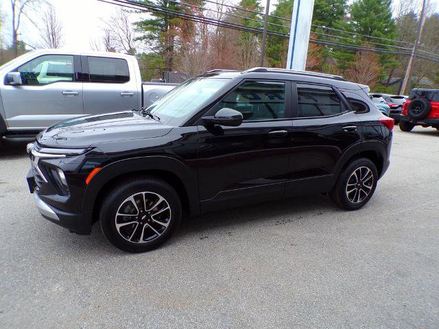 Used 2024 Chevrolet TrailBlazer LT w/ Convenience Package image 4