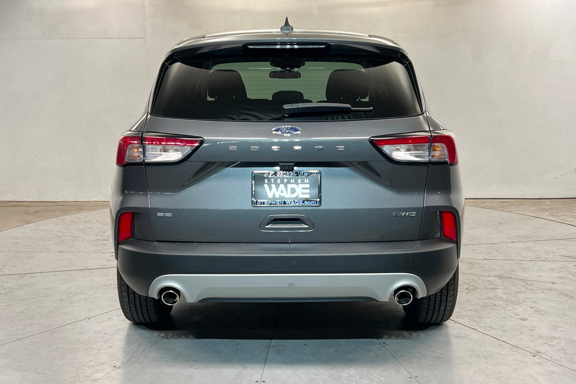 Used 2022 Ford Escape SE w/ Cold Weather Package image 5