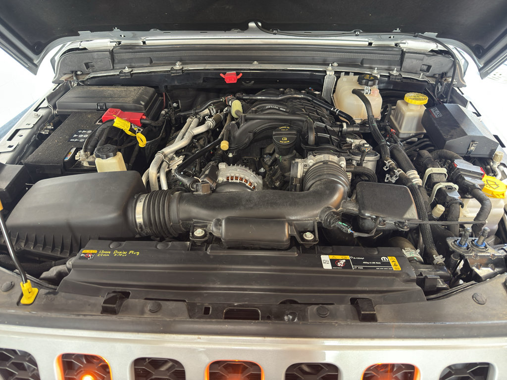 Used 2023 Jeep Gladiator Sport AWD/4WD image 31