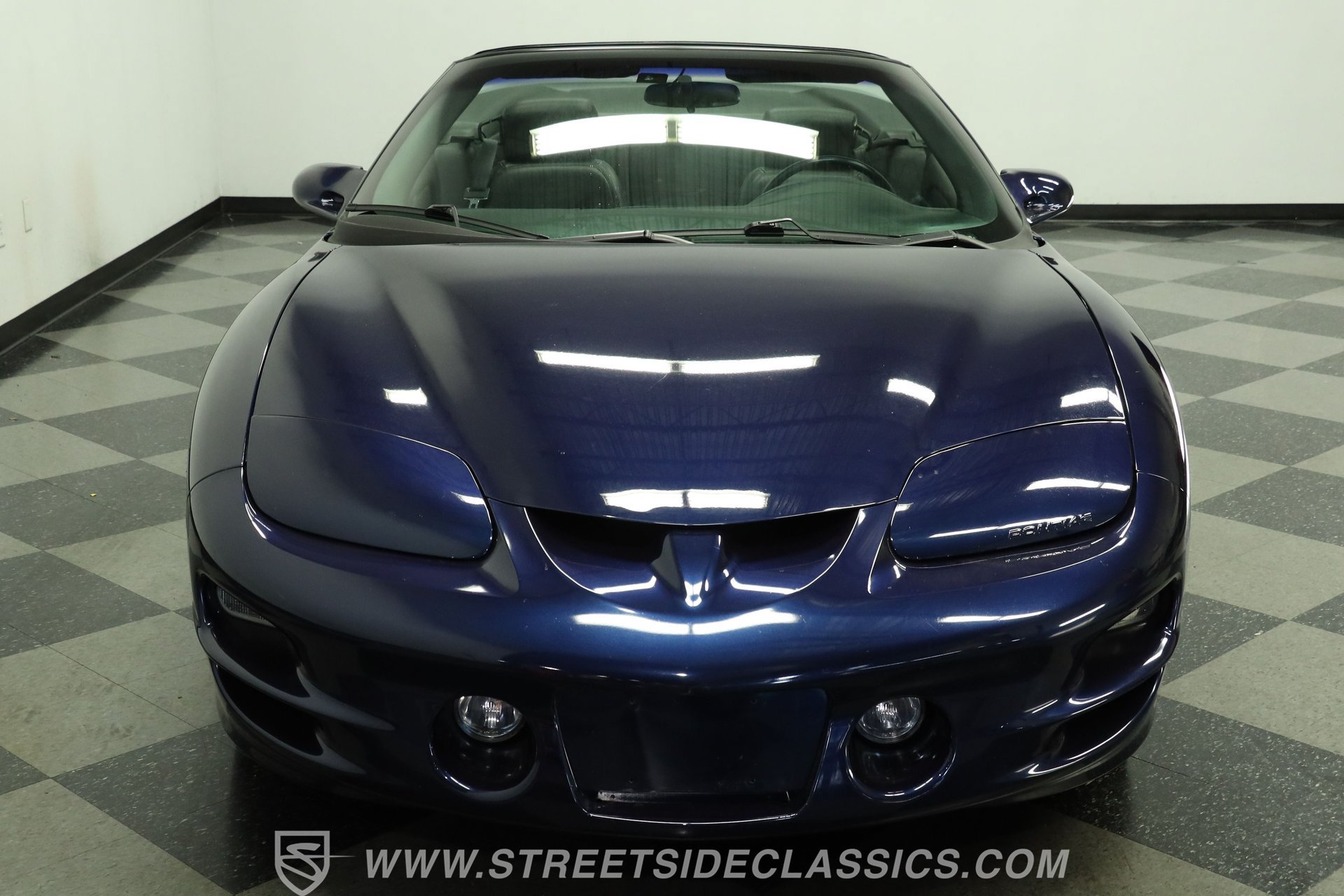 Used 2001 Pontiac Firebird Trans Am RWD image 16
