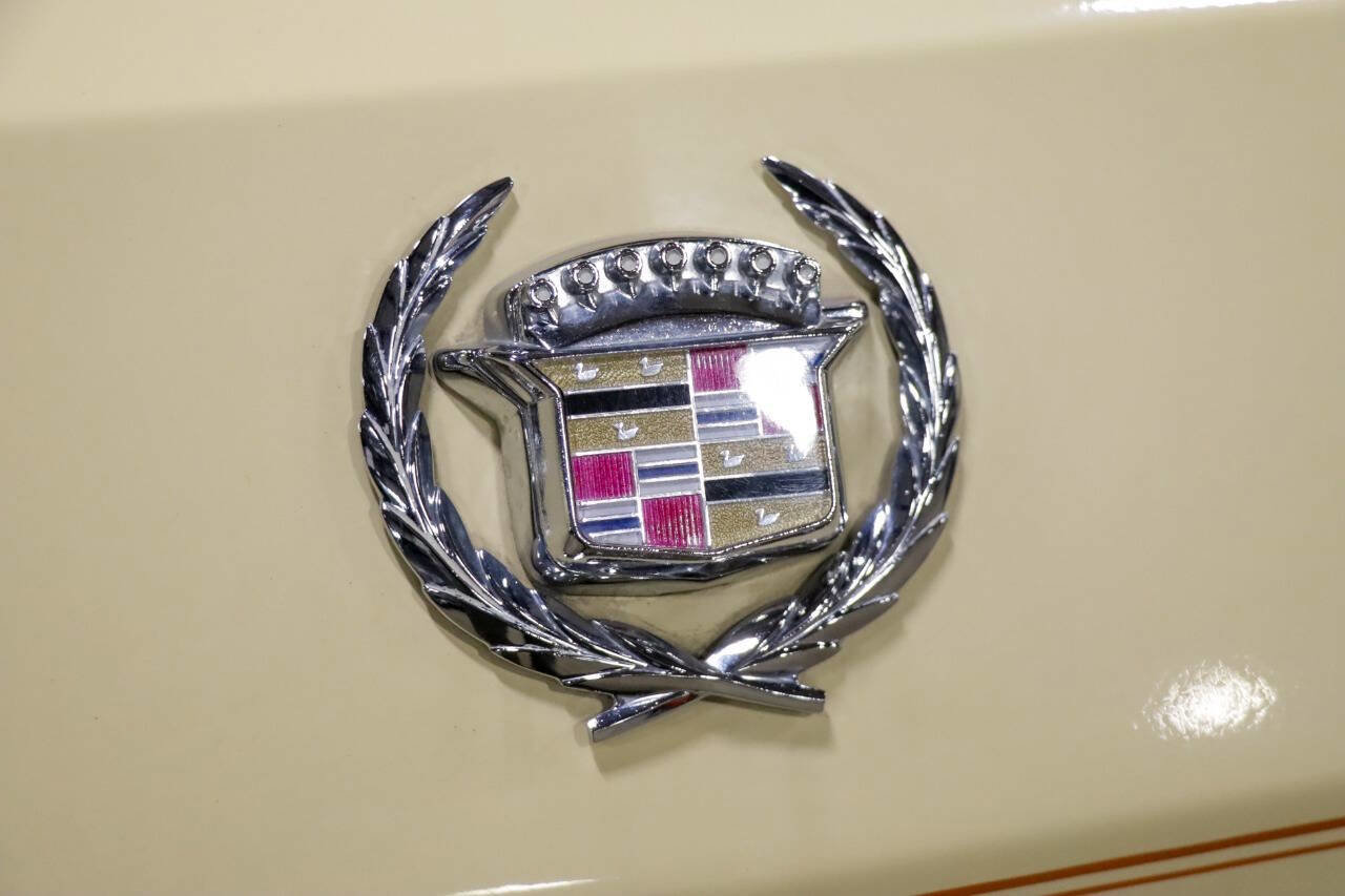 Used 1986 Cadillac Brougham Brougham image 24