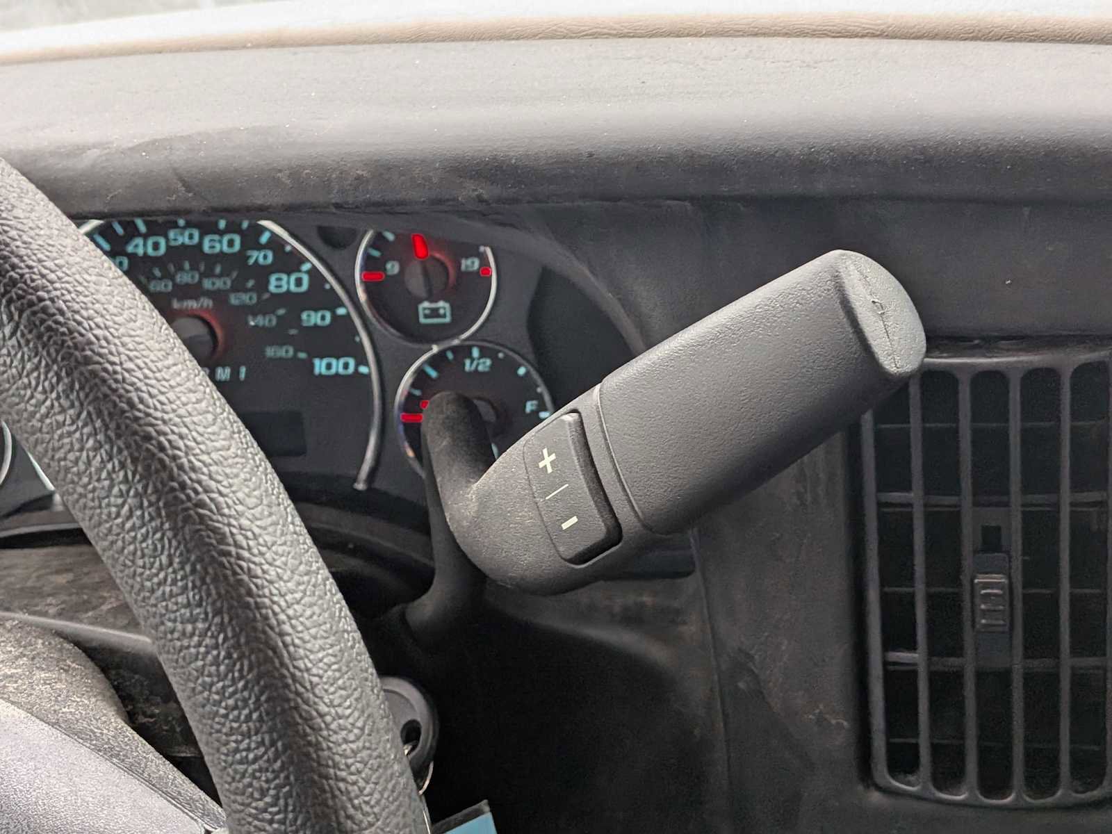 New 2024 Chevrolet Express 3500 w/ Power Convenience Package image 20