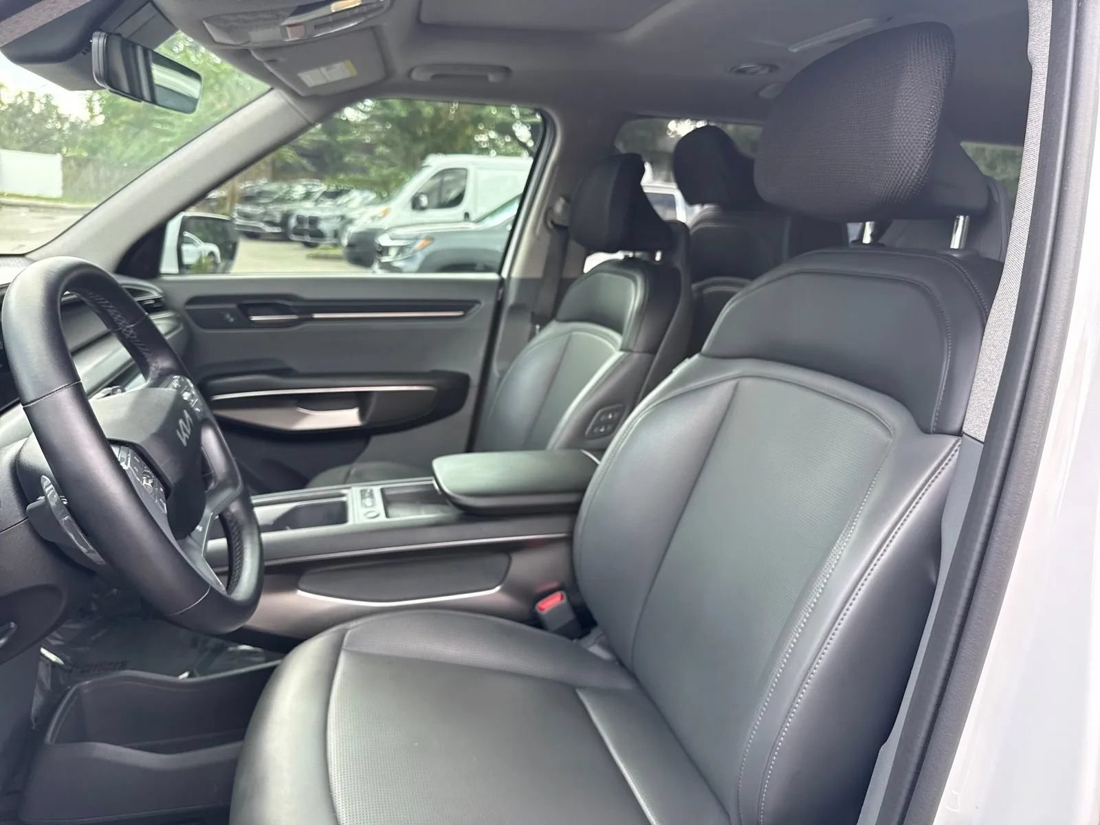 Used 2026 Kia EV9 Light RWD image 15