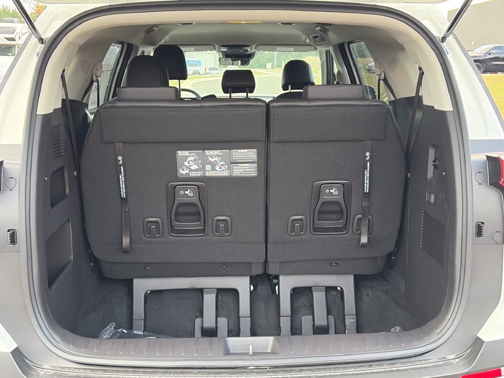 New 2027 Kia Carnival FWD image 7