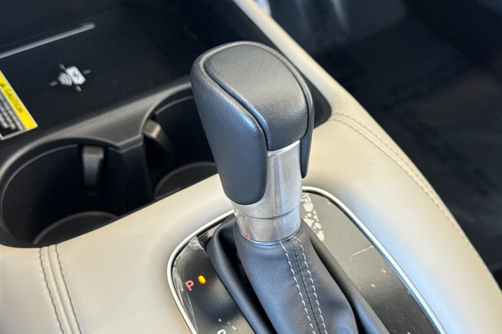 Certified 2024 Honda HR-V EX-L image 16