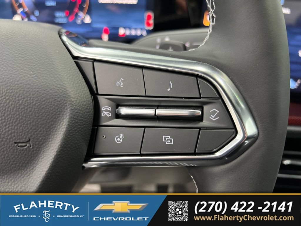 New 2026 Chevrolet Traverse Z71 w/ Driver Confidence Package AWD/4WD image 25