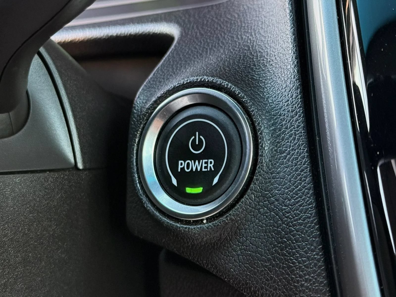 Used 2023 Chevrolet Bolt LT w/ Driver Confidence Package FWD image 19