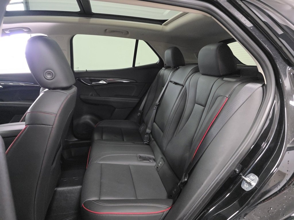 Used 2022 Buick Envision Essence w/ Technology Package II image 10