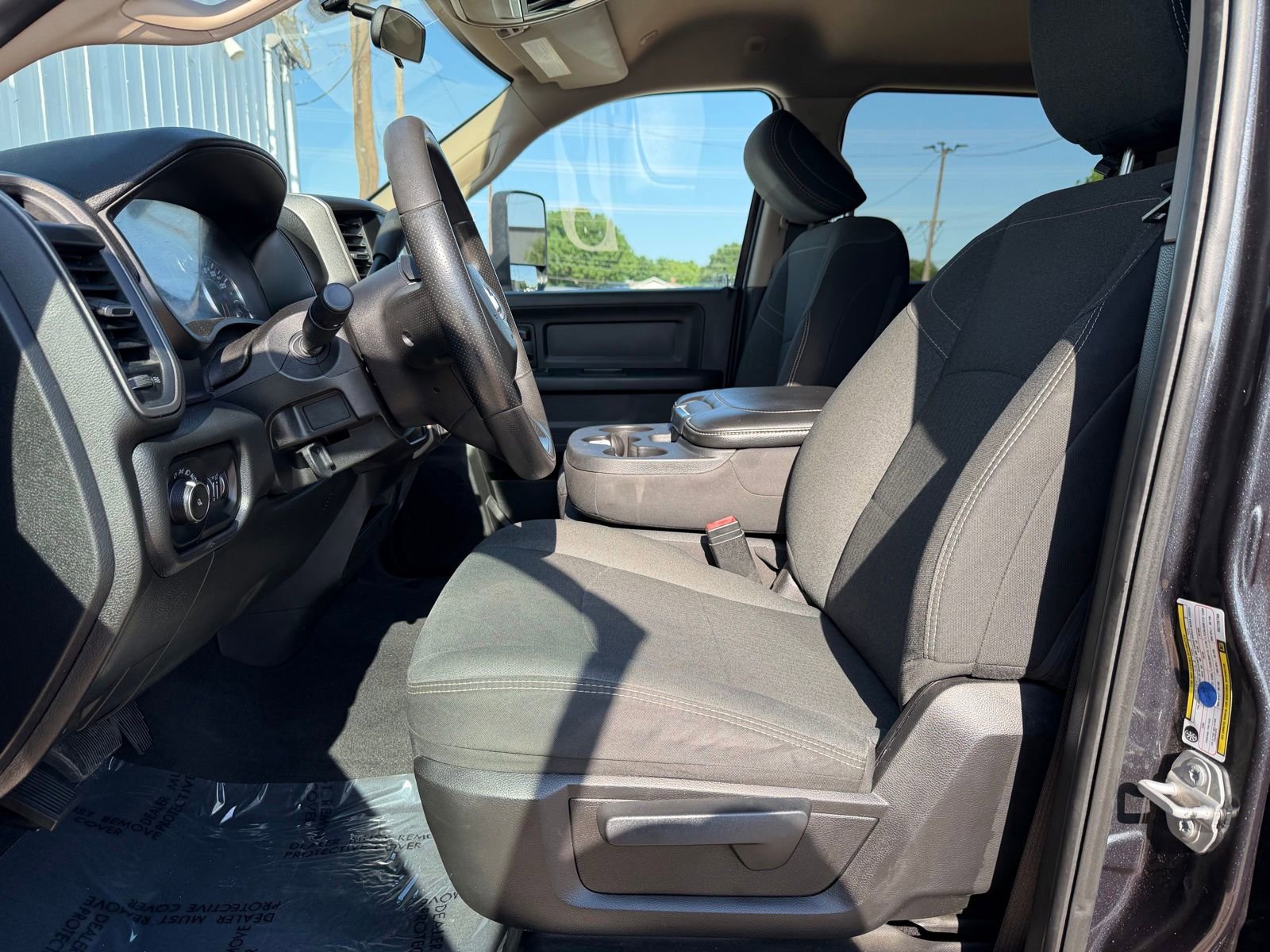 Used 2019 RAM 3500 Tradesman AWD/4WD image 17