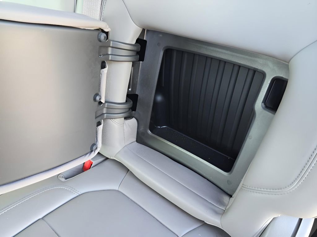 Used 2021 Chevrolet Silverado 1500 LT Trail Boss w/ Convenience Package II image 27