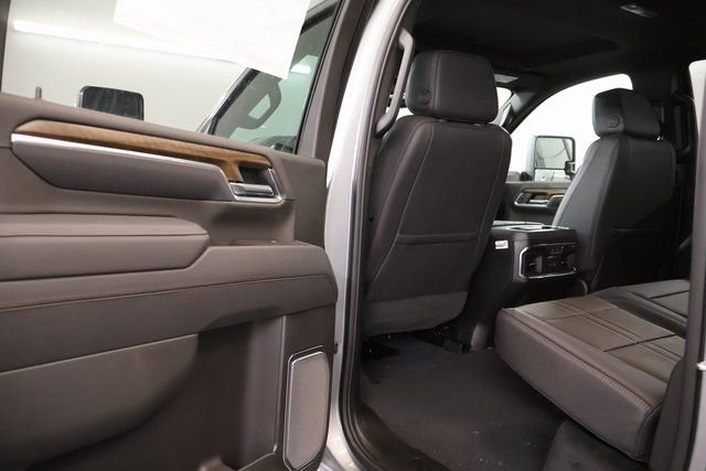 New 2026 Chevrolet Silverado 3500 High Country w/ Technology Package image 25