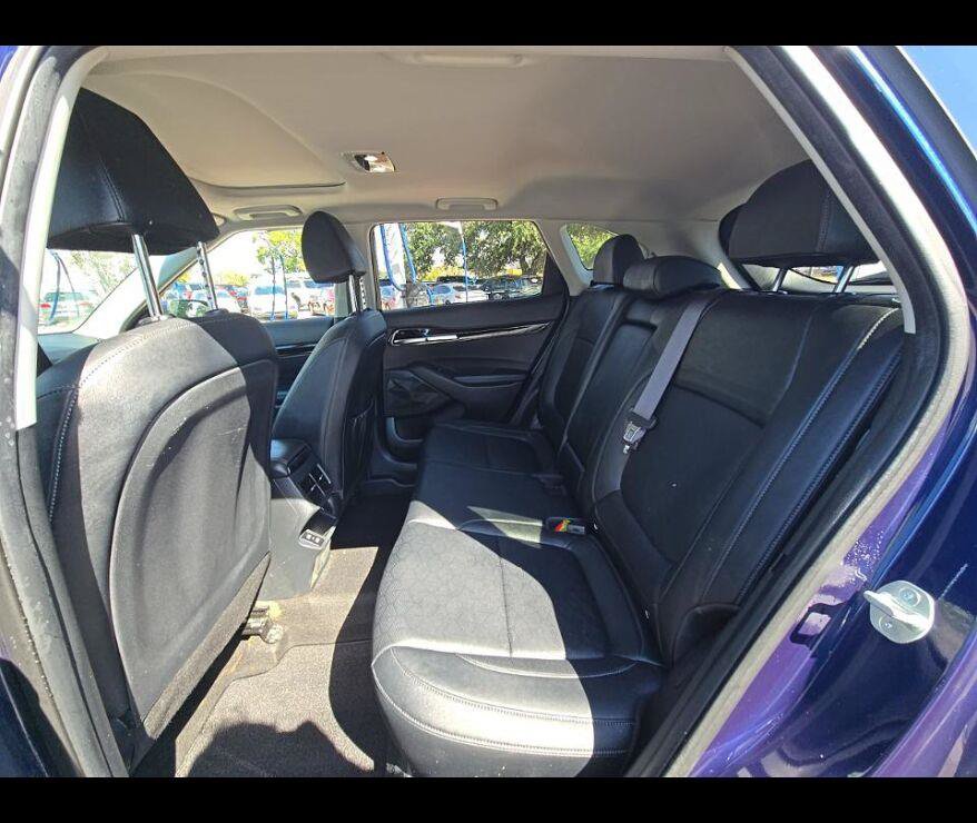 Used 2024 Kia Seltos EX AWD/4WD image 7