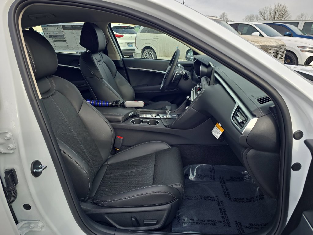 Used 2026 Genesis G70 2.5T AWD/4WD image 24