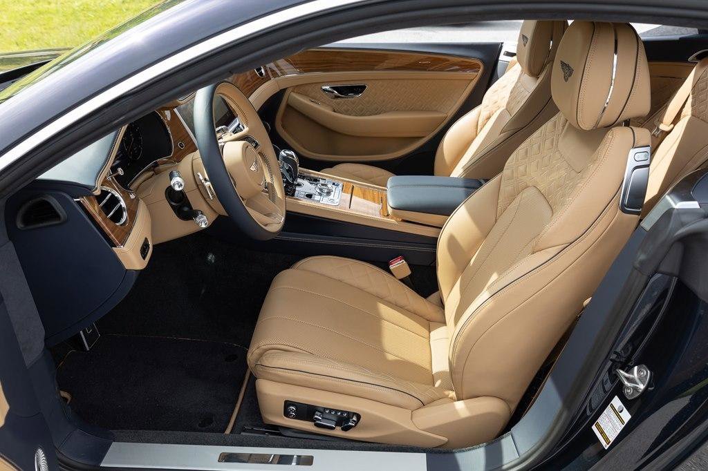 Used 2022 Bentley Continental GT AWD/4WD image 21
