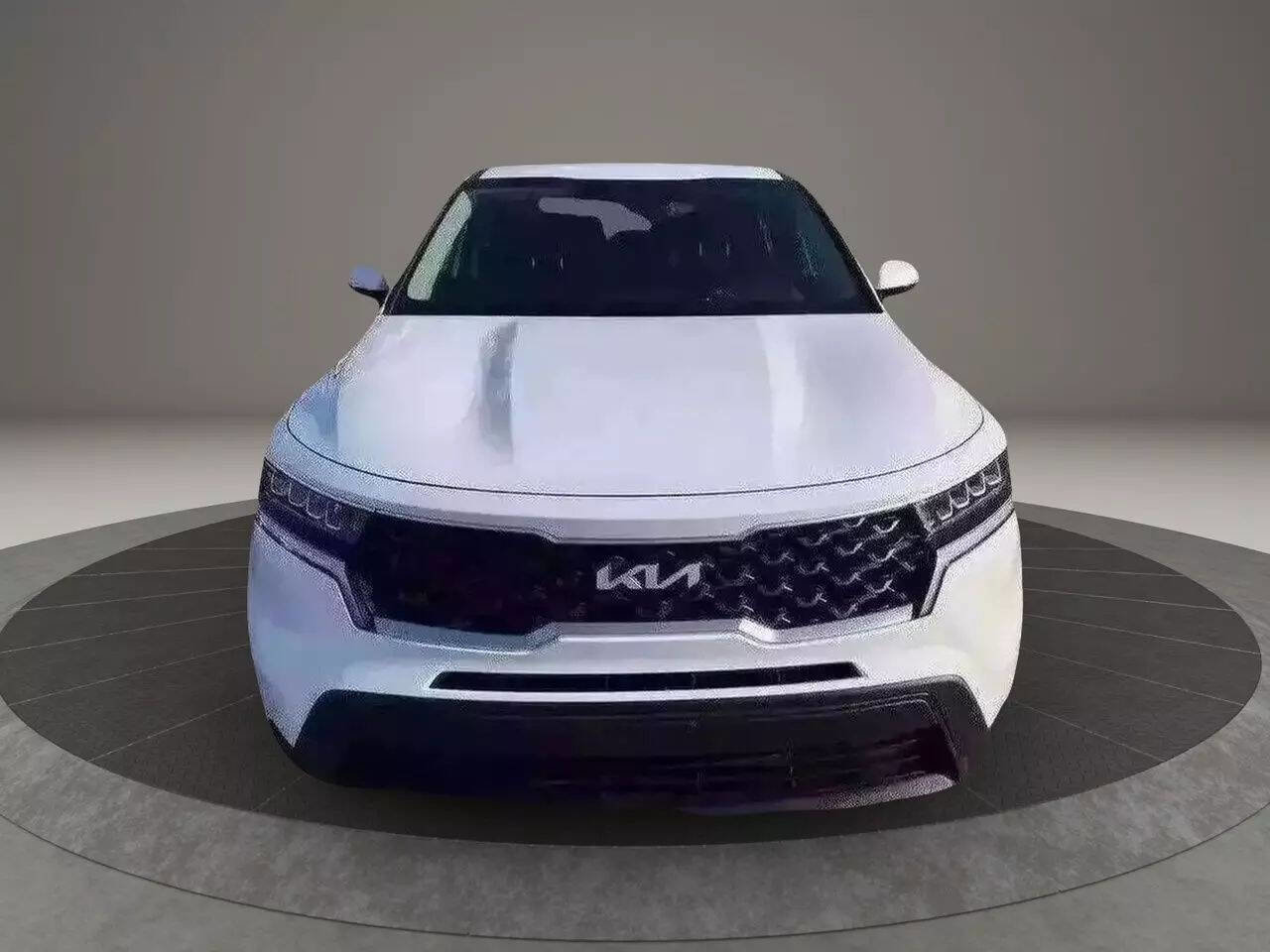 Used 2023 Kia Sorento LX image 10