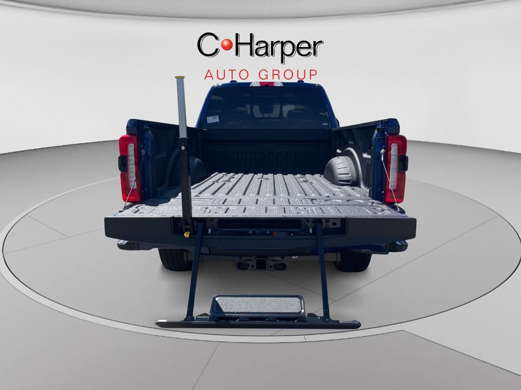 New 2026 Ford F250 Lariat w/ Black Appearance Package AWD/4WD image 32