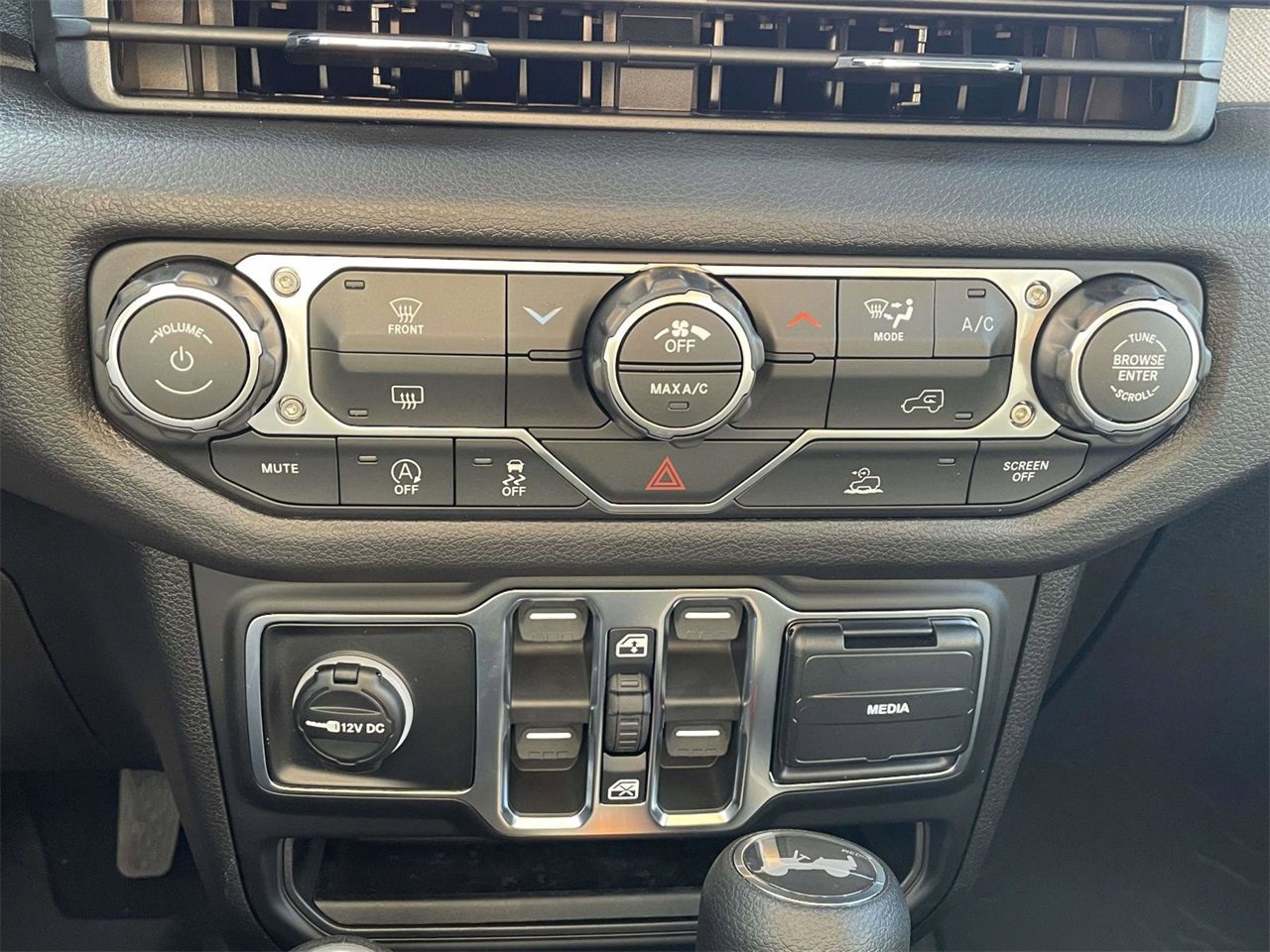 New 2026 Jeep Wrangler Unlimited Sport S image 28