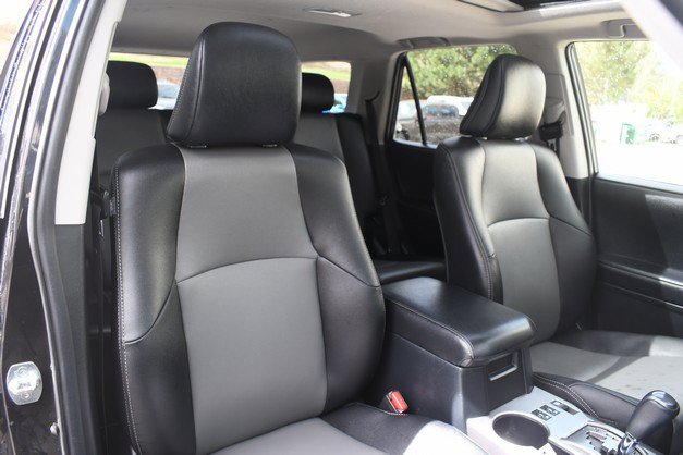 Certified 2024 Toyota 4Runner SR5 Premium w/ Moonroof Package AWD/4WD image 27