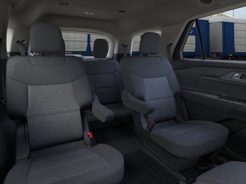New 2026 Ford Explorer Active AWD/4WD image 11