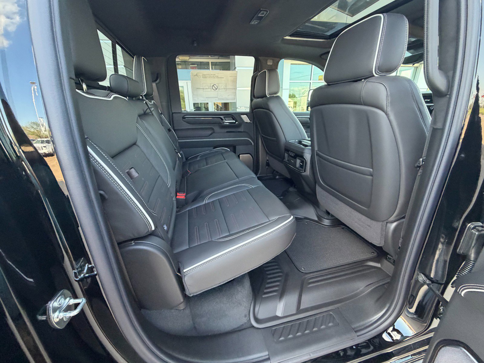 New 2026 GMC Sierra 2500 AT4X image 44