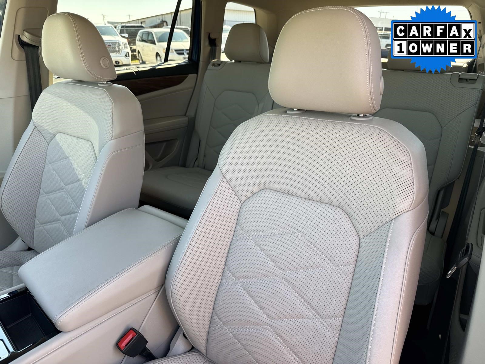 Used 2025 Volkswagen Atlas SE FWD image 25