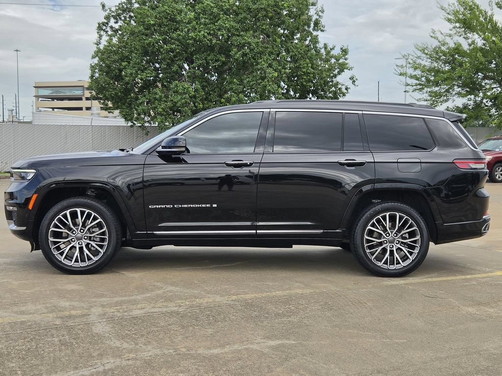 Used 2024 Jeep Grand Cherokee L Summit AWD/4WD image 6