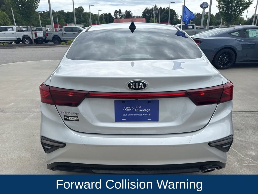 Used 2019 Kia Forte LXS FWD image 5