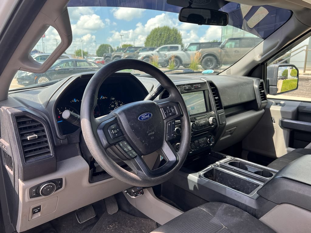 Used 2017 Ford F150 XL w/ Equipment Group 101A Mid AWD/4WD image 9
