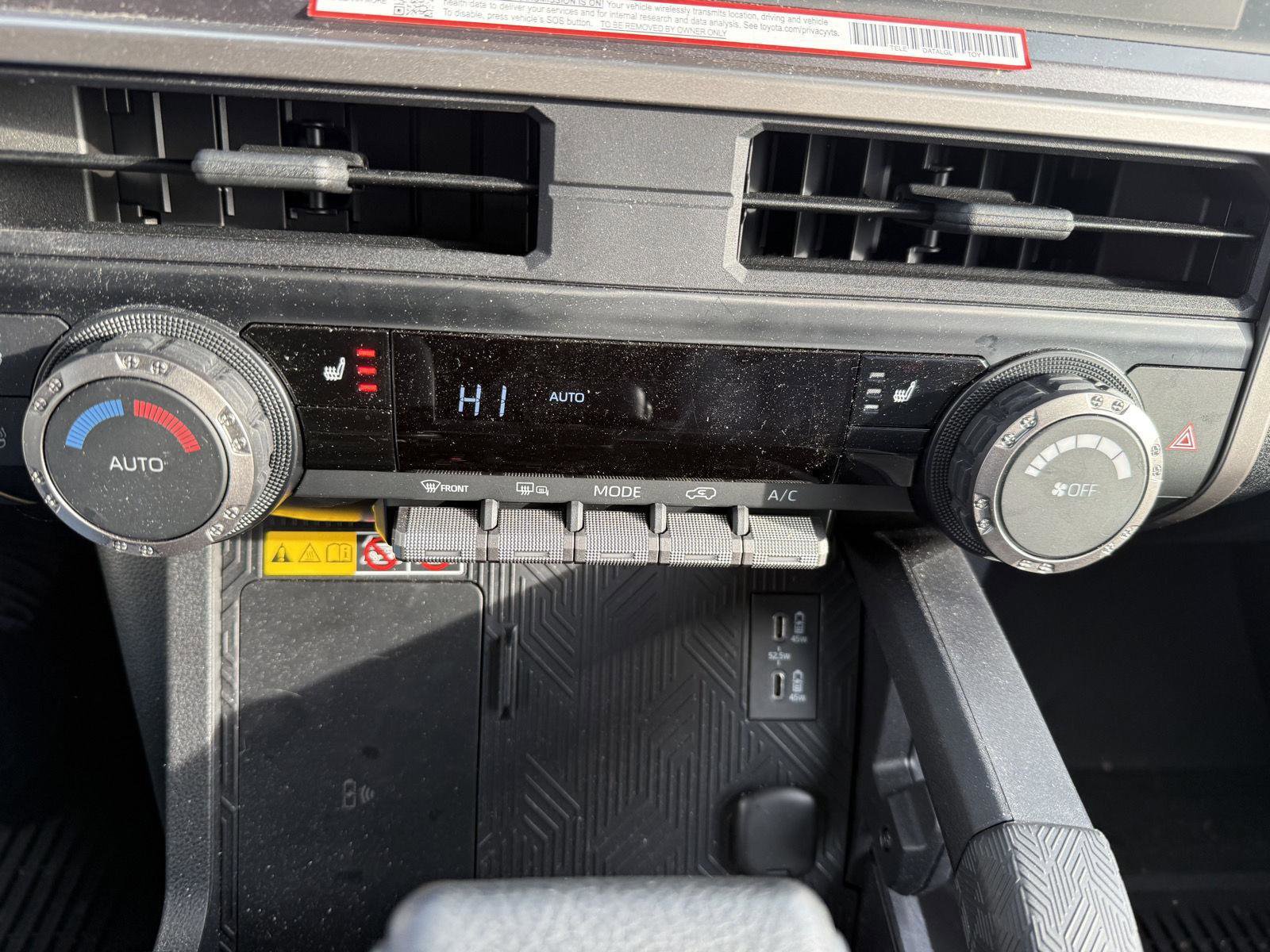 Used 2025 Toyota 4Runner 4WD image 17