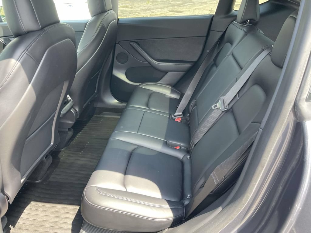 Used 2021 Tesla Model Y Performance AWD/4WD image 11