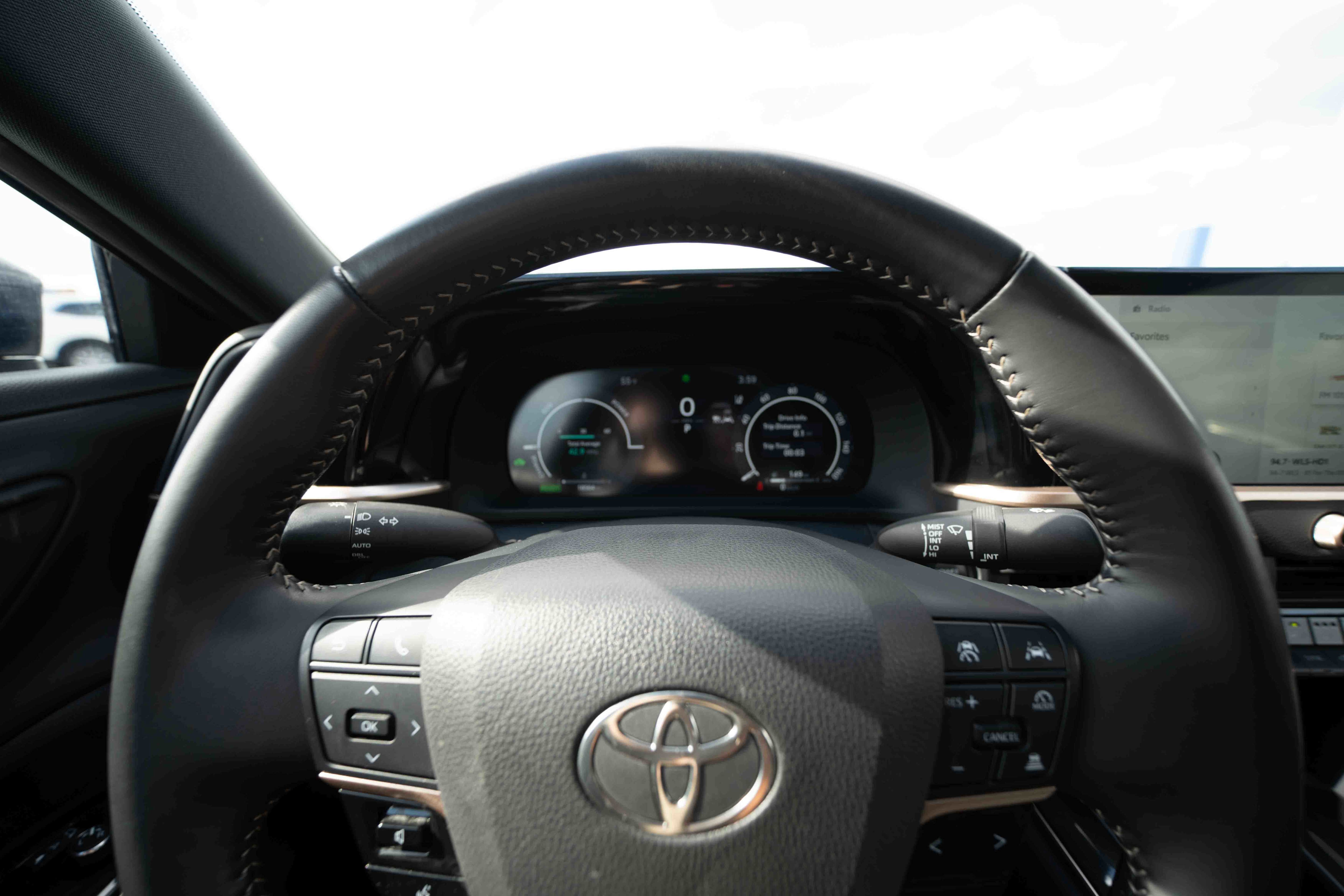 Used 2024 Toyota Crown XLE image 15