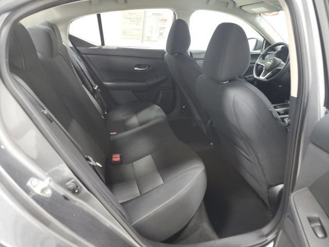 Used 2023 Nissan Sentra SV FWD image 14