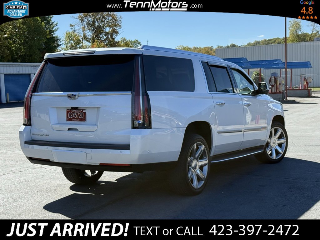 Used 2020 Cadillac Escalade ESV Premium Luxury image 5