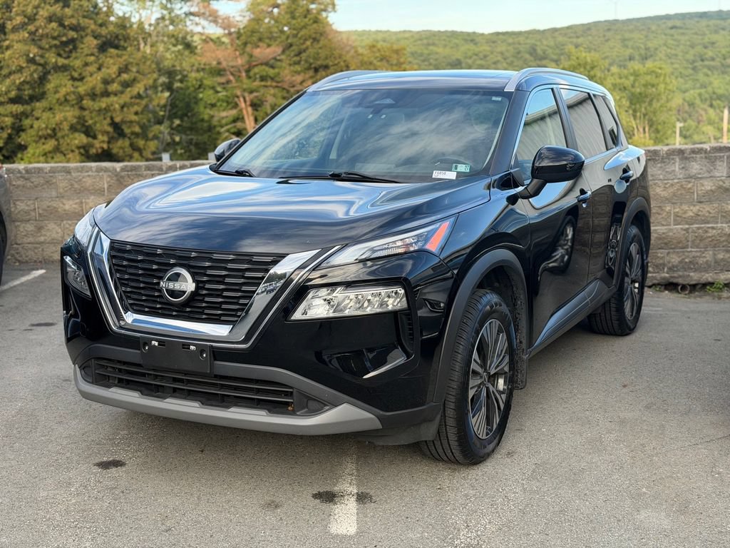Used 2023 Nissan Rogue SV w/ SV Premium B Package AWD/4WD image 1