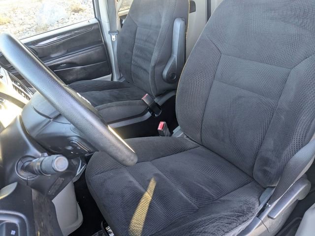 Used 2020 Dodge Grand Caravan SE image 17