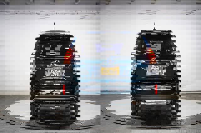 Certified 2017 Toyota Prius V Four image 4