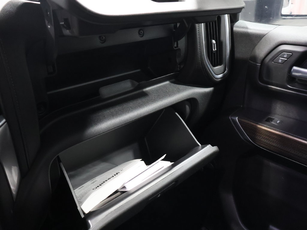 Used 2021 Chevrolet Silverado 1500 LT Trail Boss w/ Convenience Package II AWD/4WD image 34