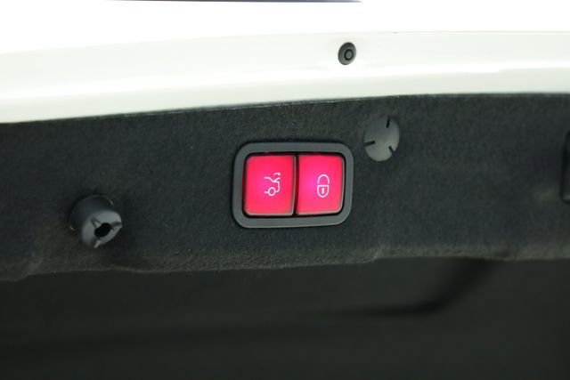 Used 2021 Mercedes-Benz C 300 Sedan image 39