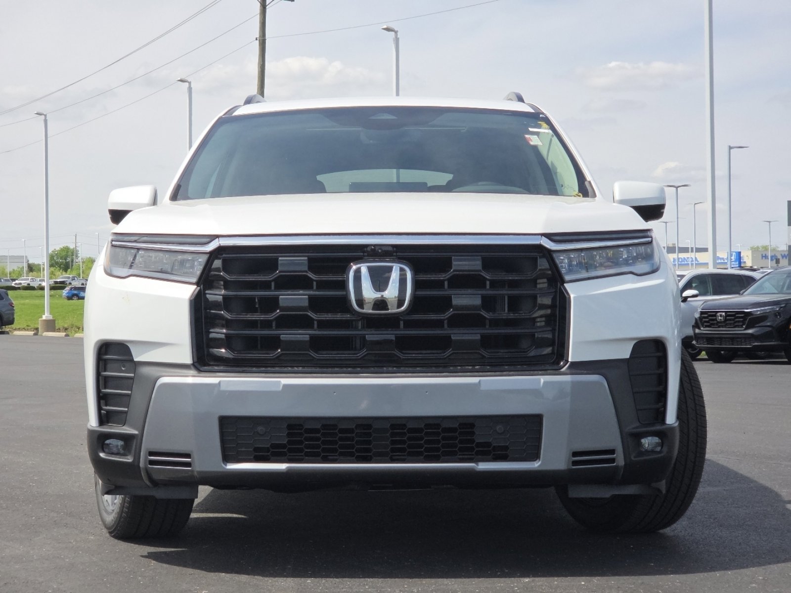 New 2026 Honda Pilot Touring image 12