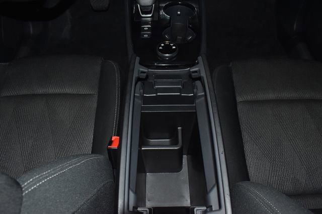 Used 2025 Nissan Rogue SV image 22