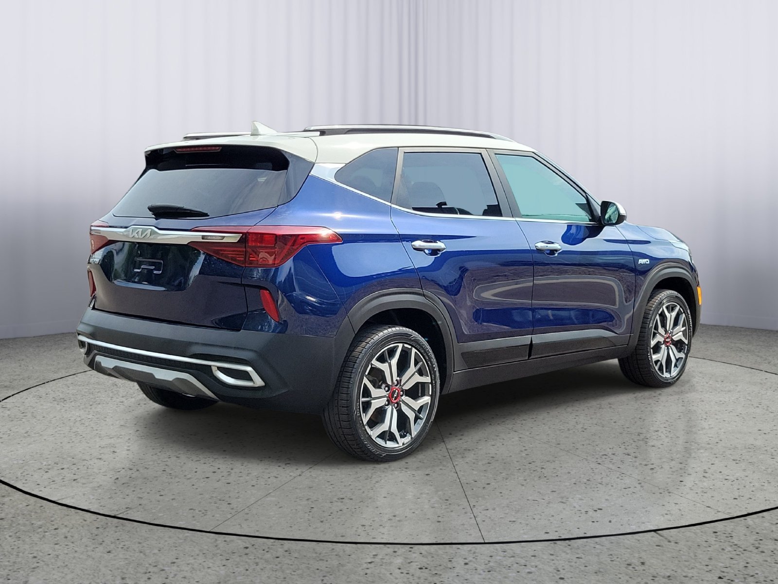 Used 2023 Kia Seltos SX AWD/4WD image 3