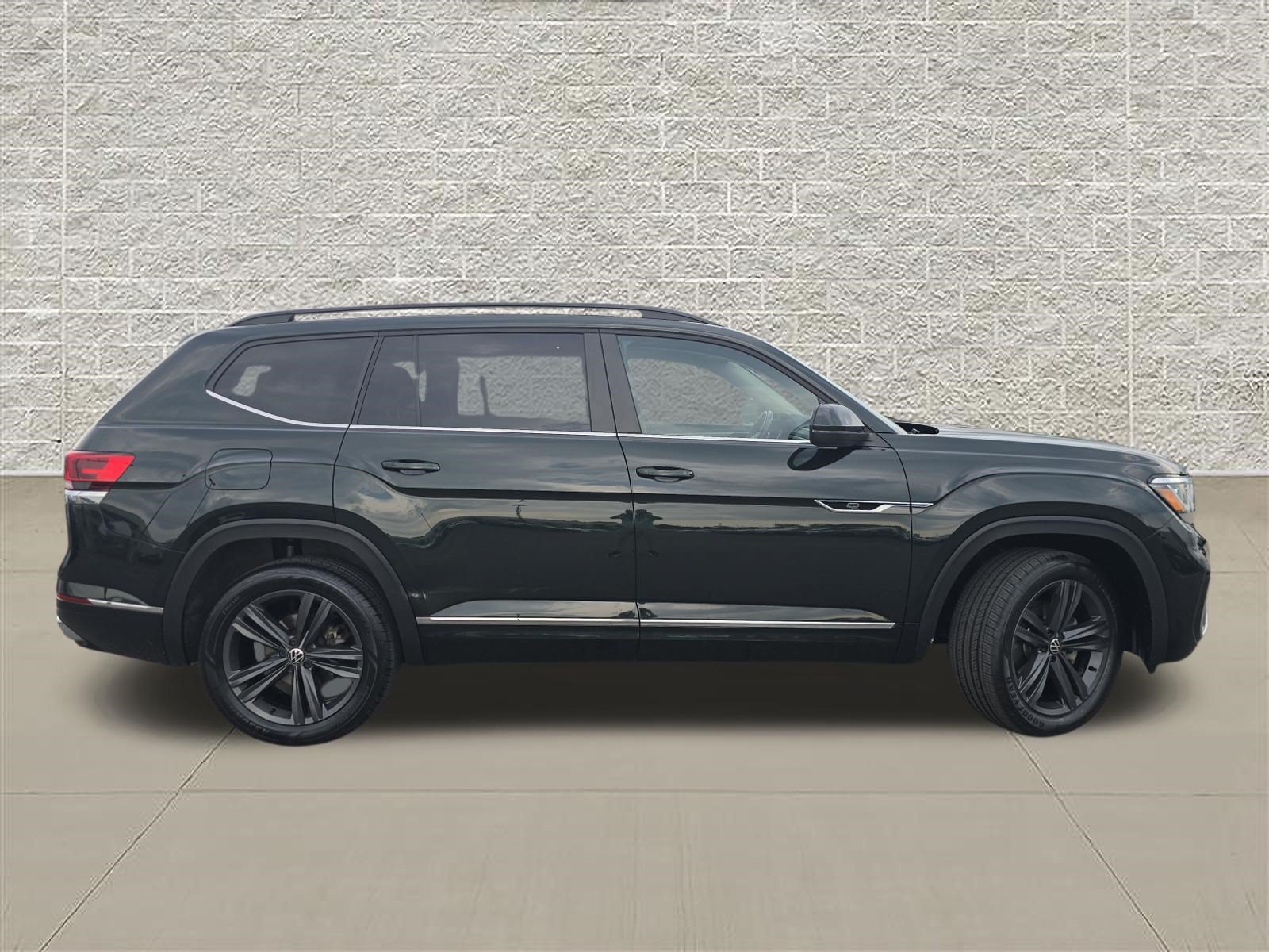 Used 2021 Volkswagen Atlas SE AWD/4WD image 8