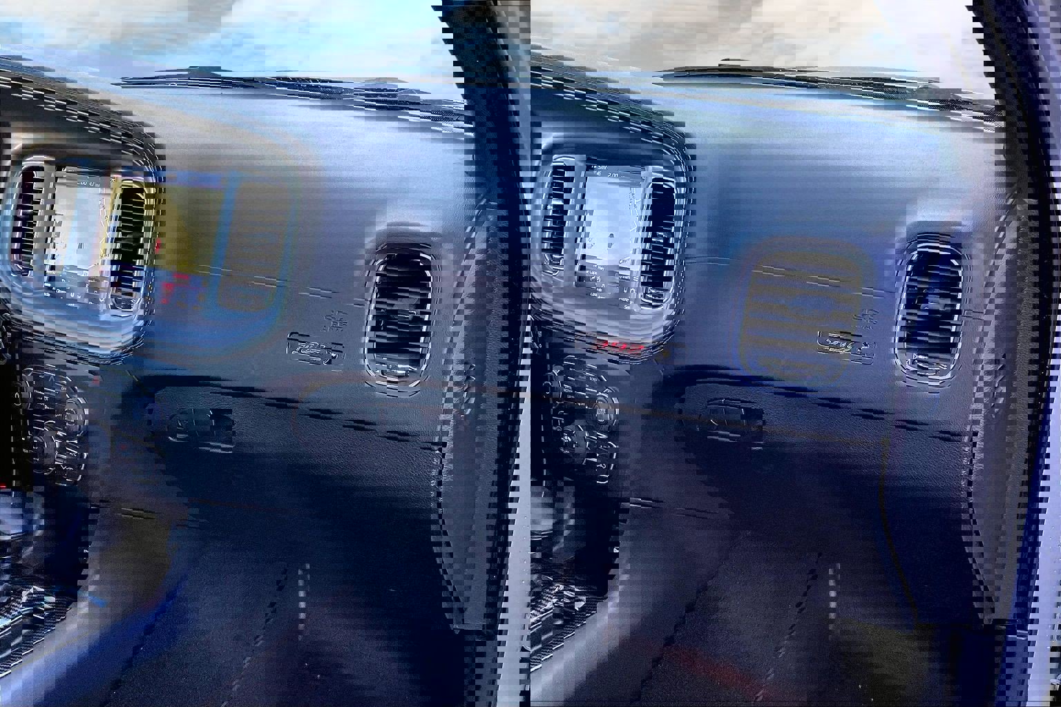 Used 2023 Dodge Charger Scat Pack w/ Plus Group image 17