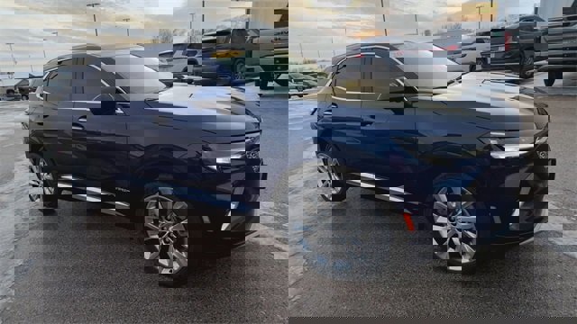 Used 2023 Buick Envision Avenir image 35