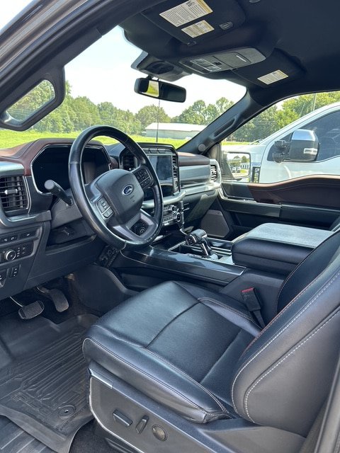 Used 2022 Ford F150 Lariat AWD/4WD image 7