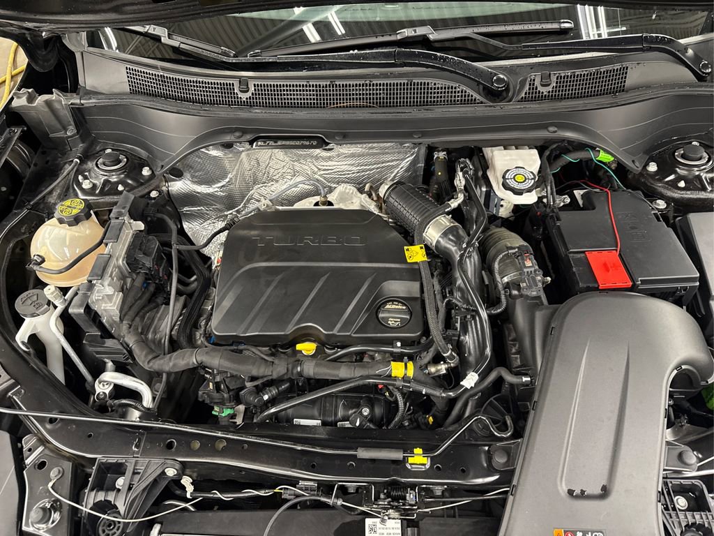 Used 2025 Chevrolet Trax RS image 13