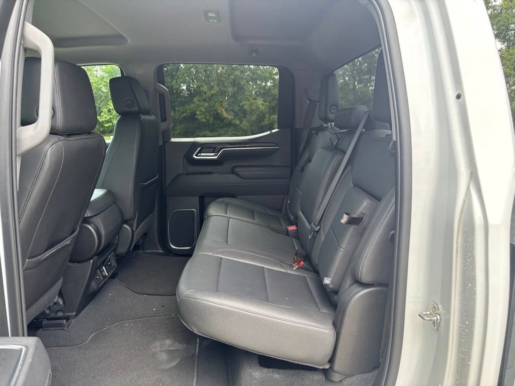 Used 2025 GMC Sierra 1500 SLT RWD image 15