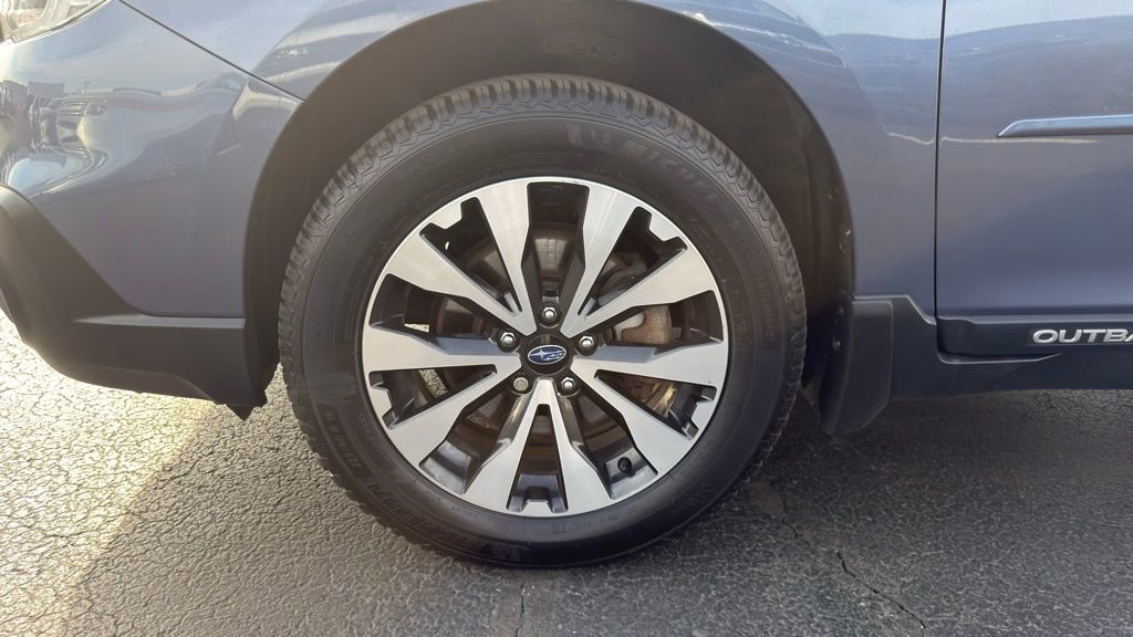Used 2016 Subaru Outback 3.6R Limited image 8